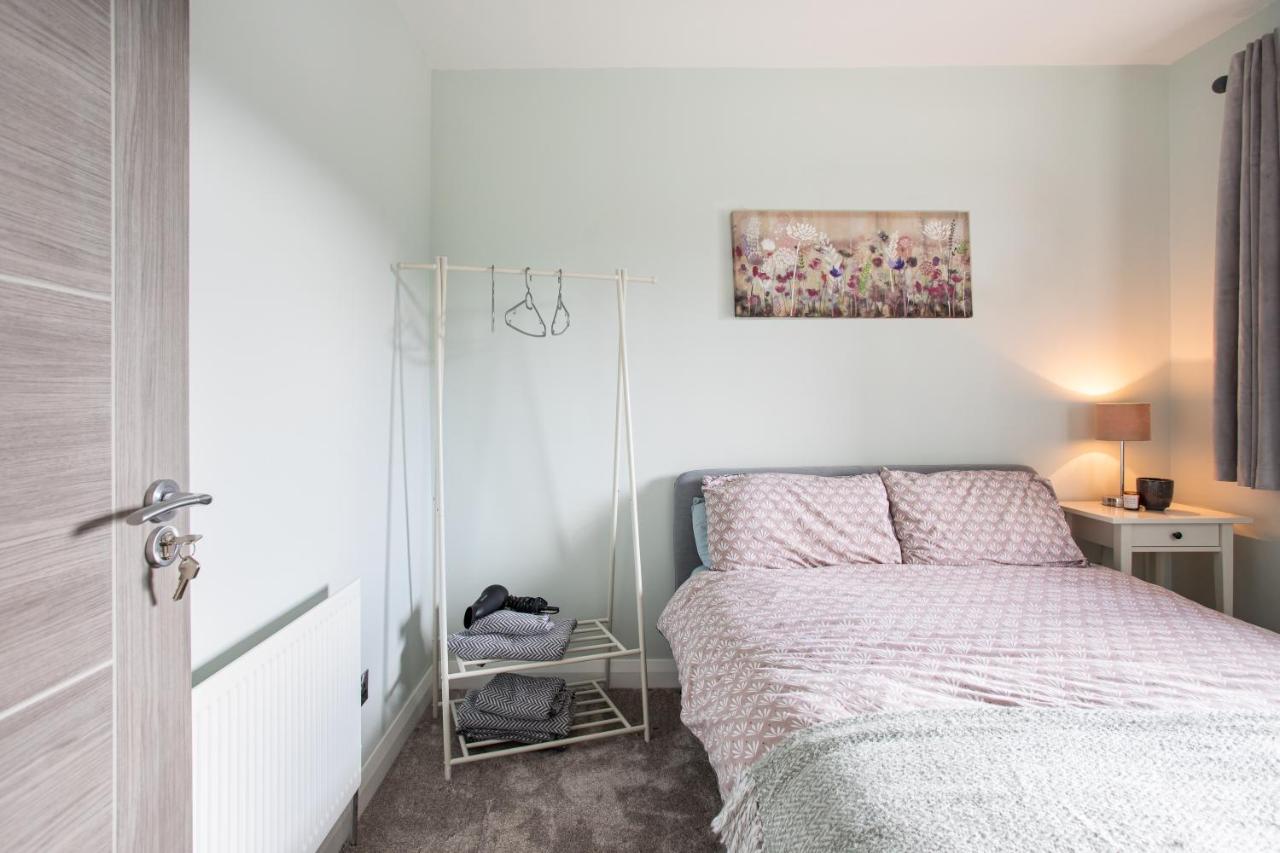 New Lisburn Road Apartment - Free Parking ベルファスト エクステリア 写真